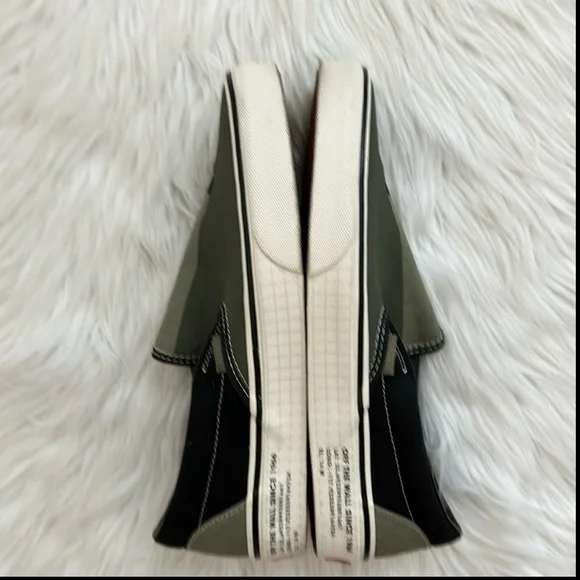 VAN’S | Men’s Classic Slip-On 66 Supply Sneakers |Vetiver Black Green | Size 8.5 - Picture 10 of 13